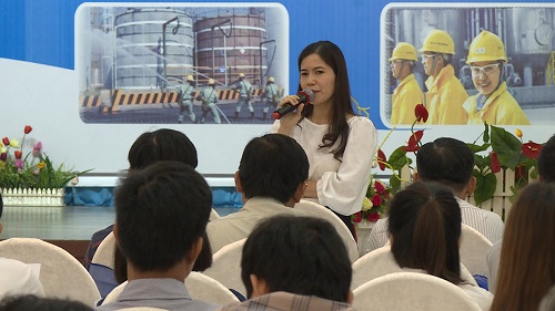 2018-hinh khai mac 1-06122018.jpg