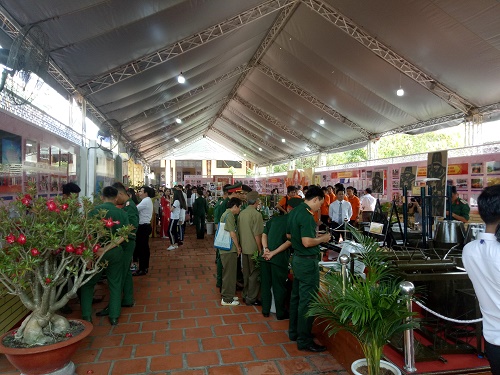 di chúc bác 10.jpg