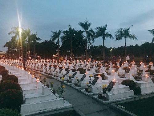 thắp nến 5-1.jpg