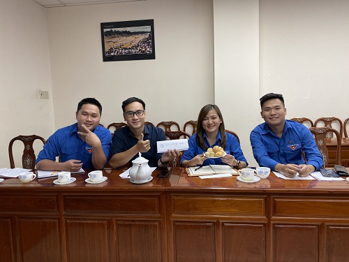 CLB tiếng anh 1.jpg