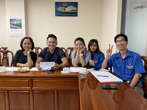 CLB tiếng anh 4.jpg