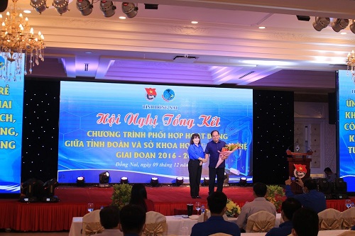 Thưởng - CNTT 2020 - 6.jpg