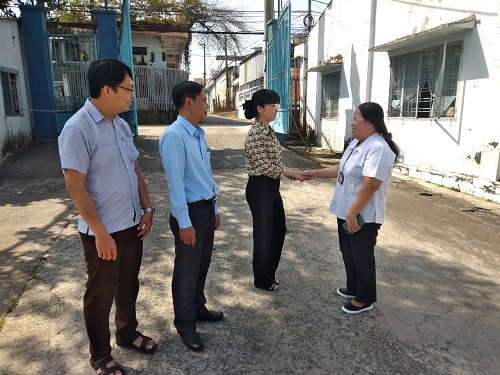 Tặng quà tết 2021 - 1-2.jpg