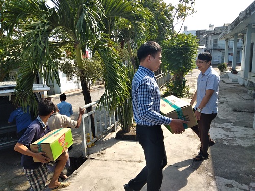 Tặng quà tết 2021 - 1-7.jpg