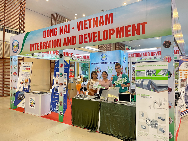 30102023-gian hang dong nai tai hoi cho campuchia.png