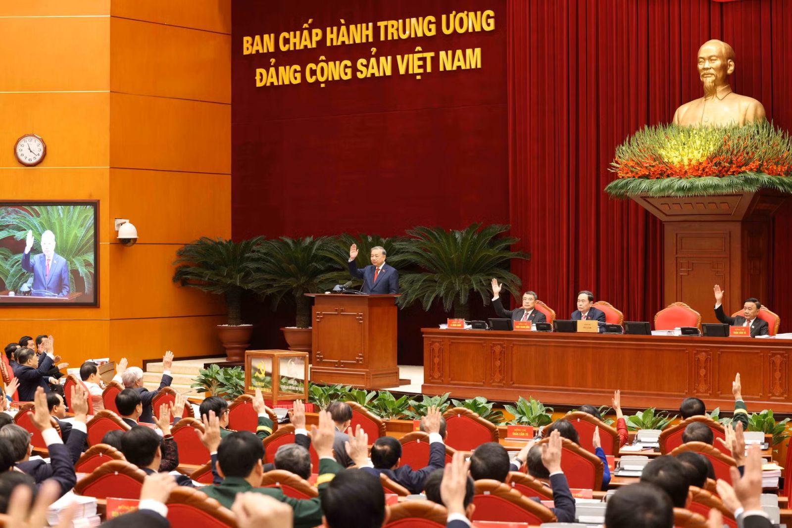 https://dangcongsan.vn/upload/2006988/fck/huyennt/HNTW%202%20hop.jpg